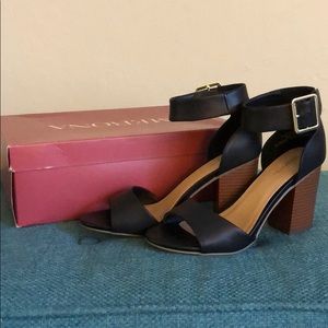 Black, strappy sandals.